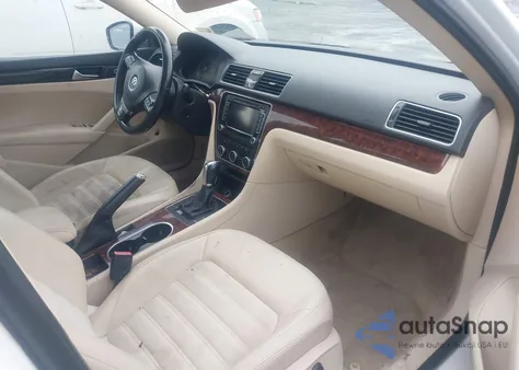 2013 Volkswagen Passat 2.5L Sel Premium из США, поврежденный, VIN 1VWCH7A32DC038984